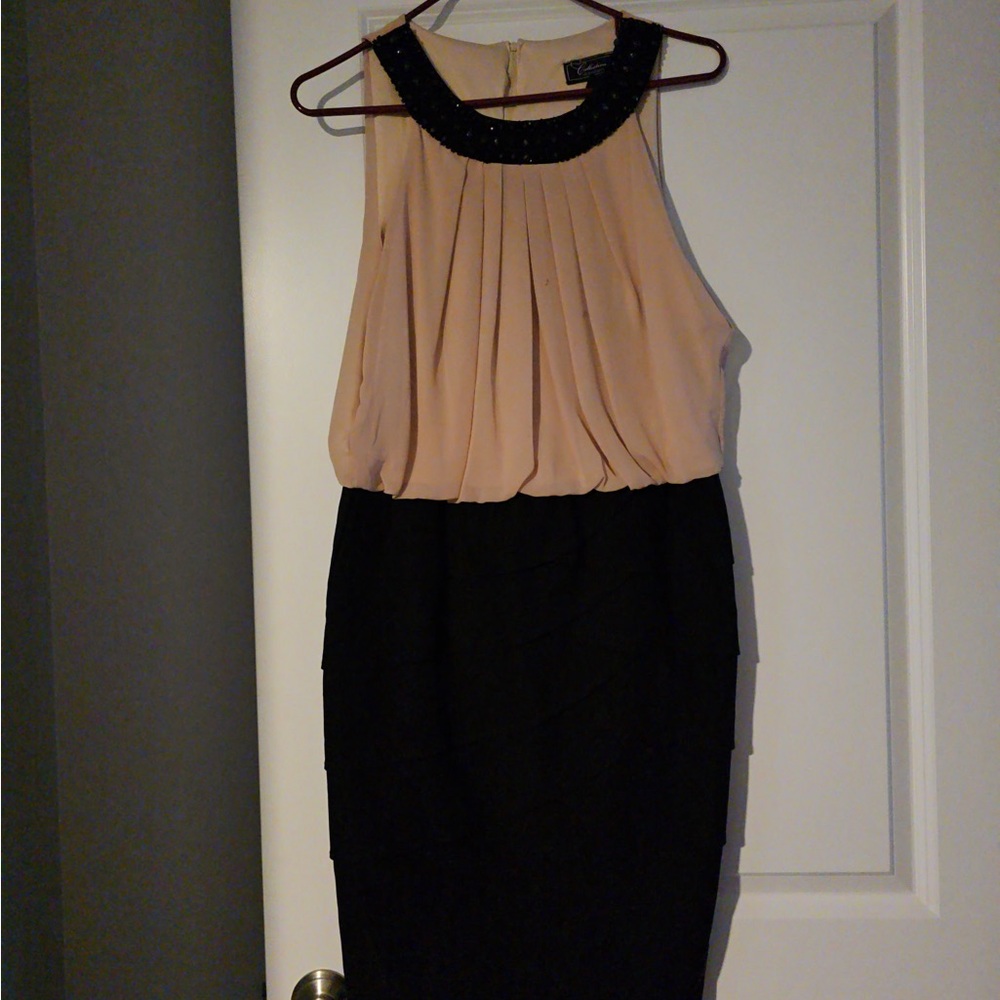 dressbarn Black and Cream Sleeveless Midi Dress